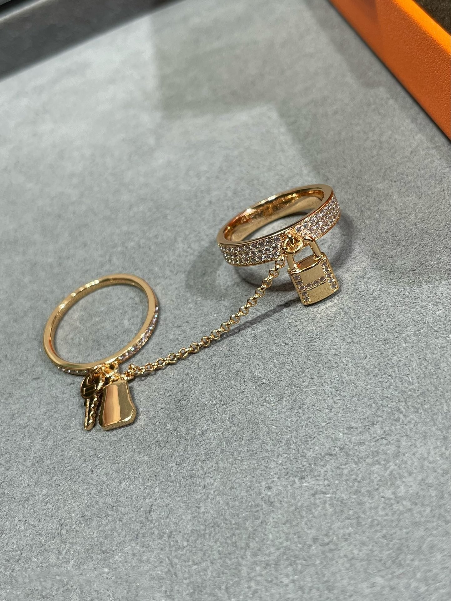 [Royal Top]HM KELLY CLOCHETTE DOUBLE RING IN  WITH DIAMONDS