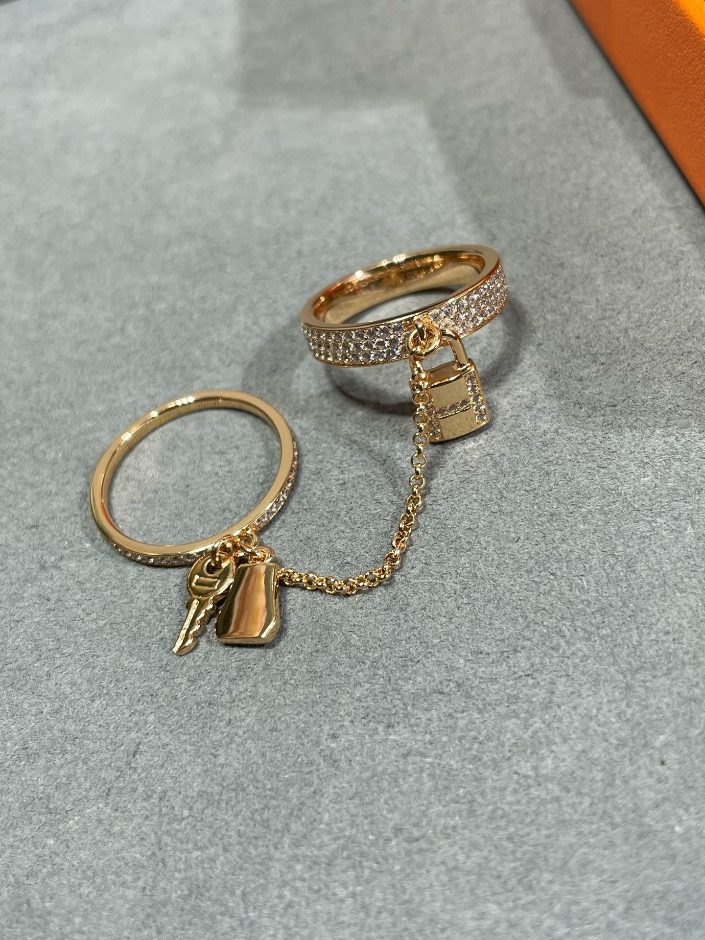 [Royal Top]HM KELLY CLOCHETTE DOUBLE RING IN  WITH DIAMONDS