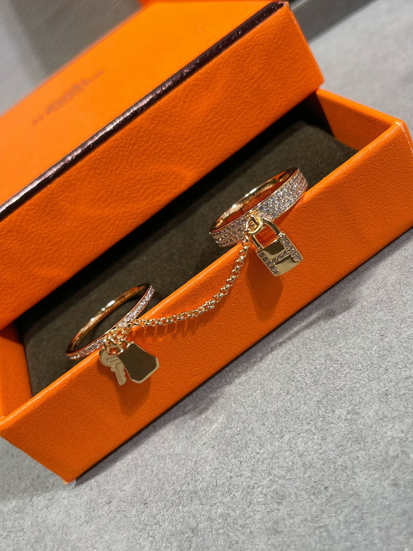 [Royal Top]HM KELLY CLOCHETTE DOUBLE RING IN  WITH DIAMONDS