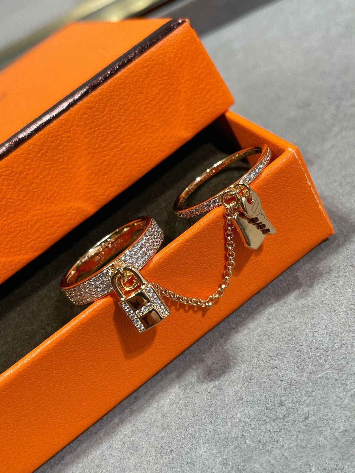 [Royal Top]HM KELLY CLOCHETTE DOUBLE RING IN  WITH DIAMONDS