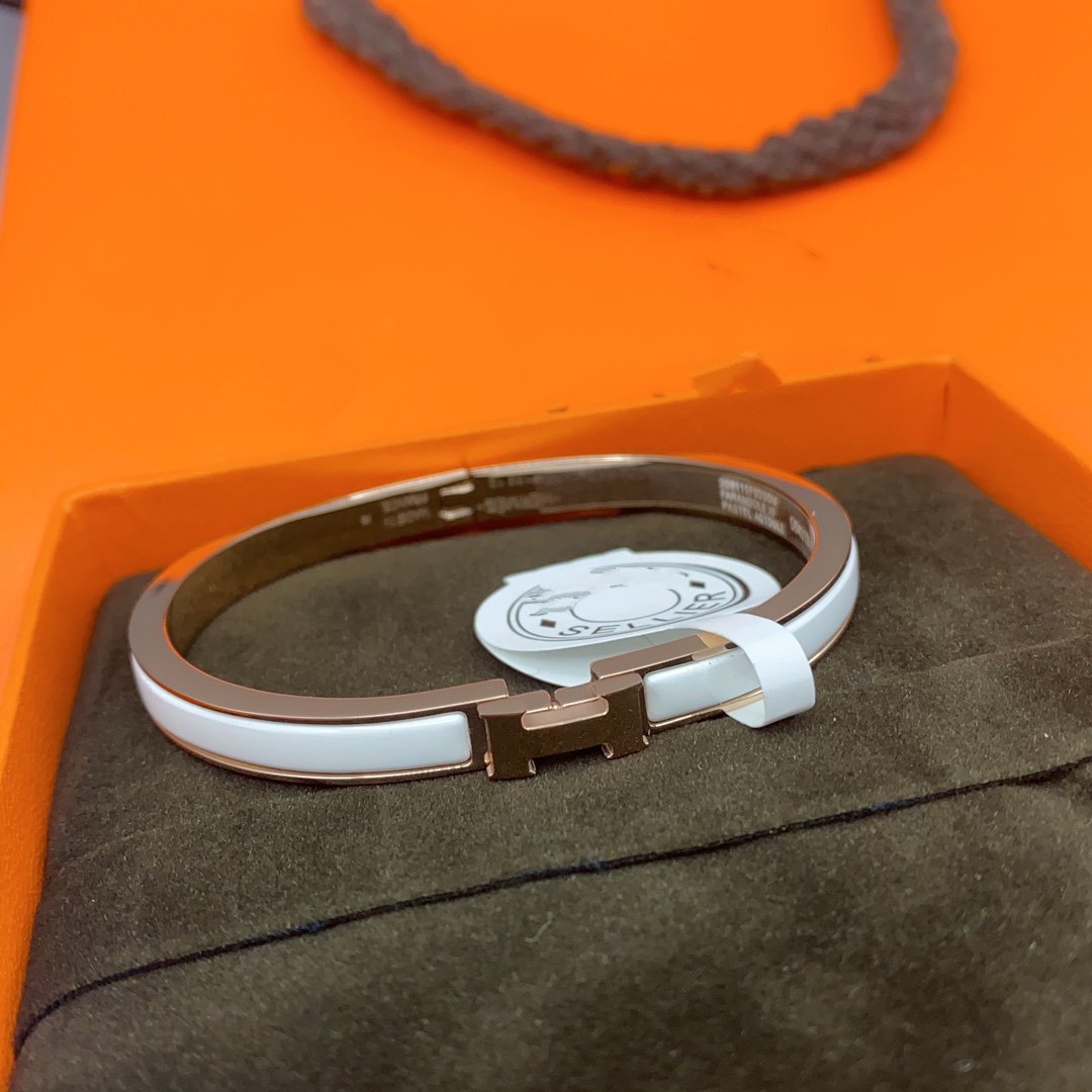 [Royal Top]CLASSIC HM CLIC WHITE 8MM ENAMEL BRACELET