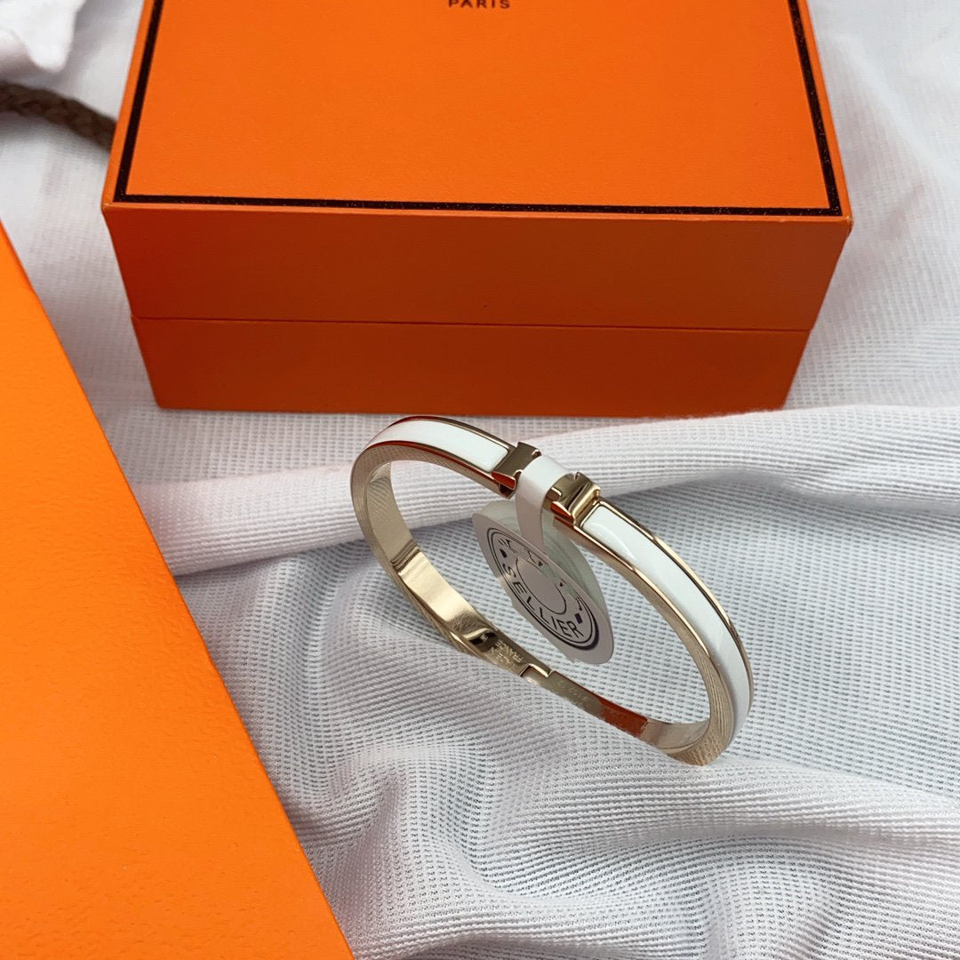 [Royal Top]CLASSIC HM CLIC WHITE 8MM ENAMEL BRACELET