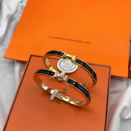 [Royal Top]CLASSIC HM CLIC BLACK 8MM ENAMEL BRACELET