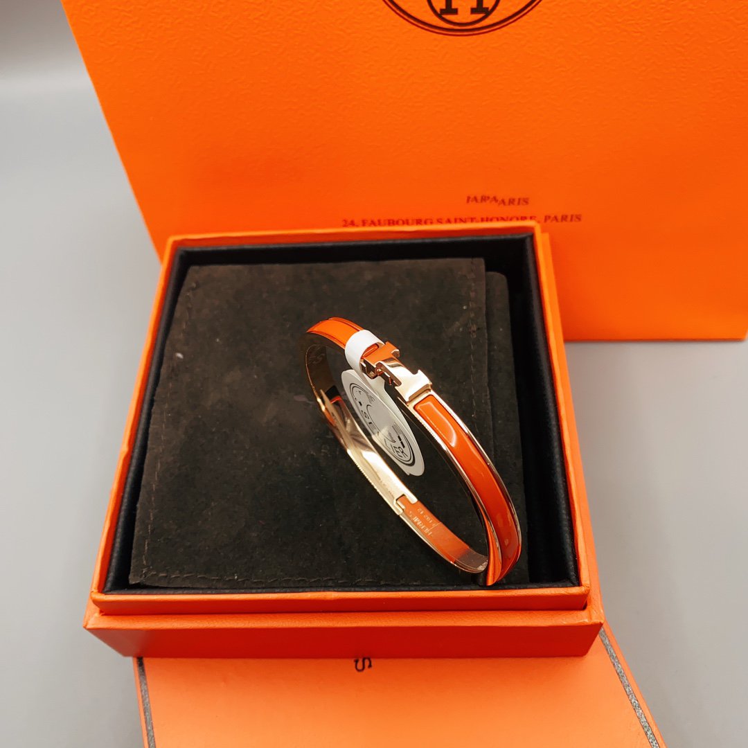 [Royal Top]CLASSIC HM CLIC RED 8MM ENAMEL BRACELET