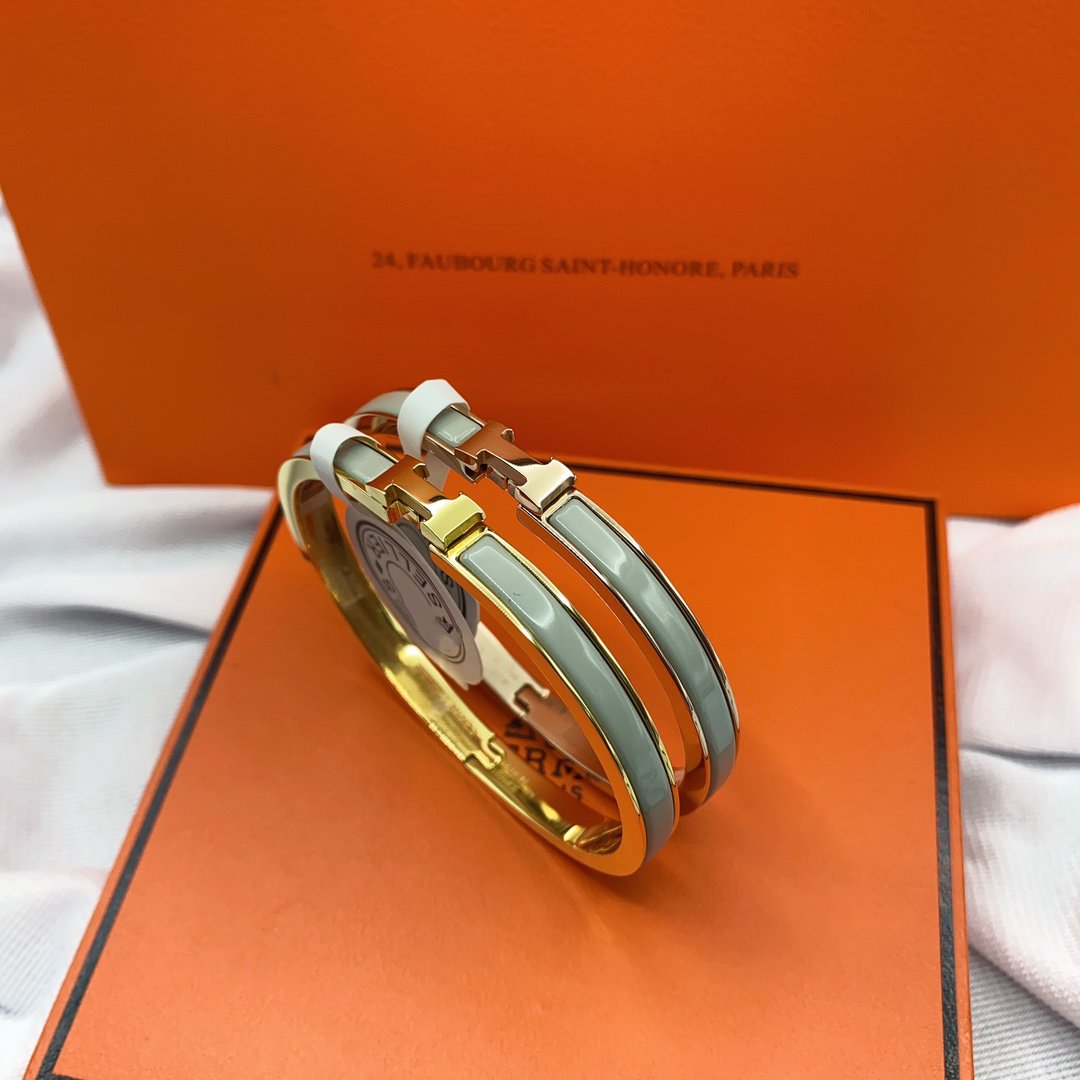 [Royal Top]CLASSIC HM CLIC GREEN 8MM ENAMEL BRACELET