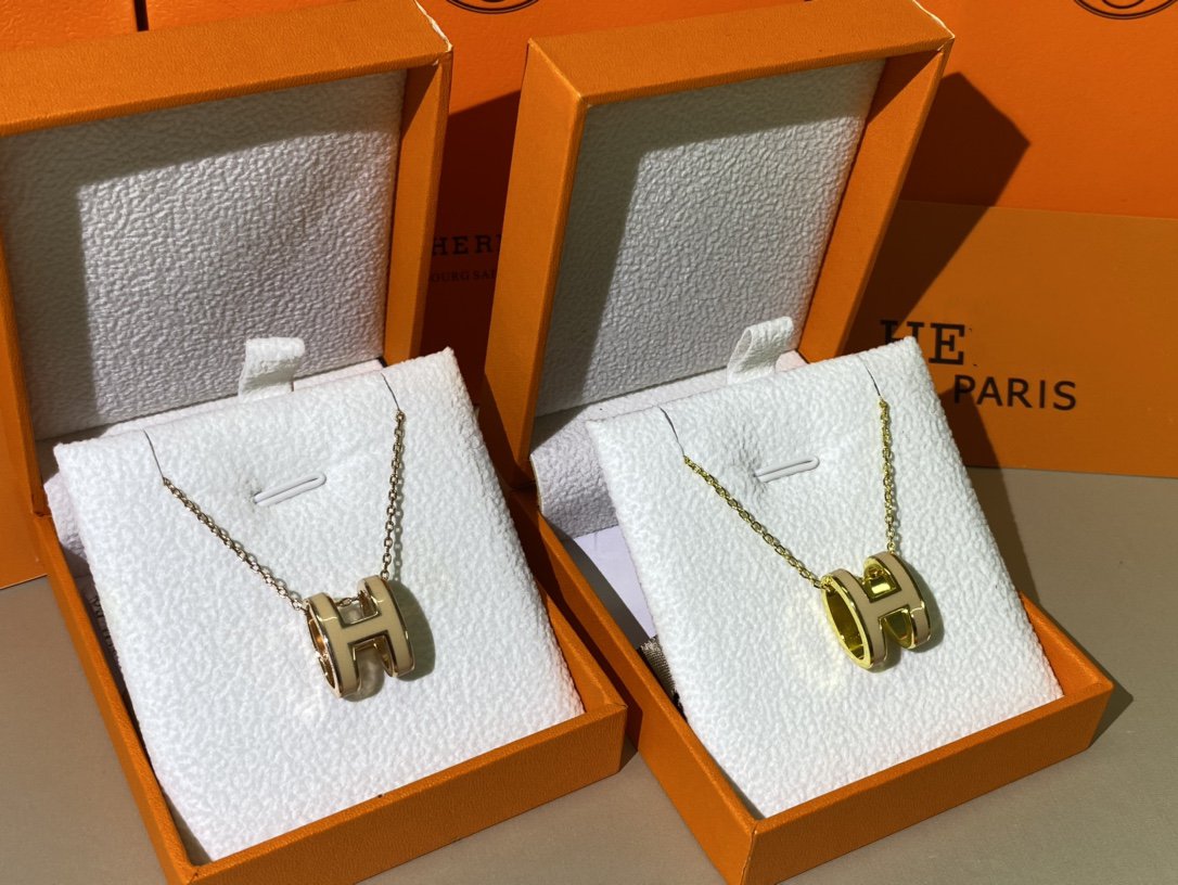 [Royal Top]HM CLIC YELLOW ENAMEL GOLD NECKLACE