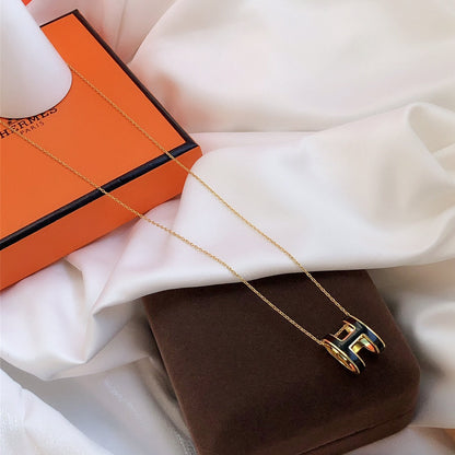 [Royal Top]HM CLIC BLACK ENAMEL GOLD NECKLACE