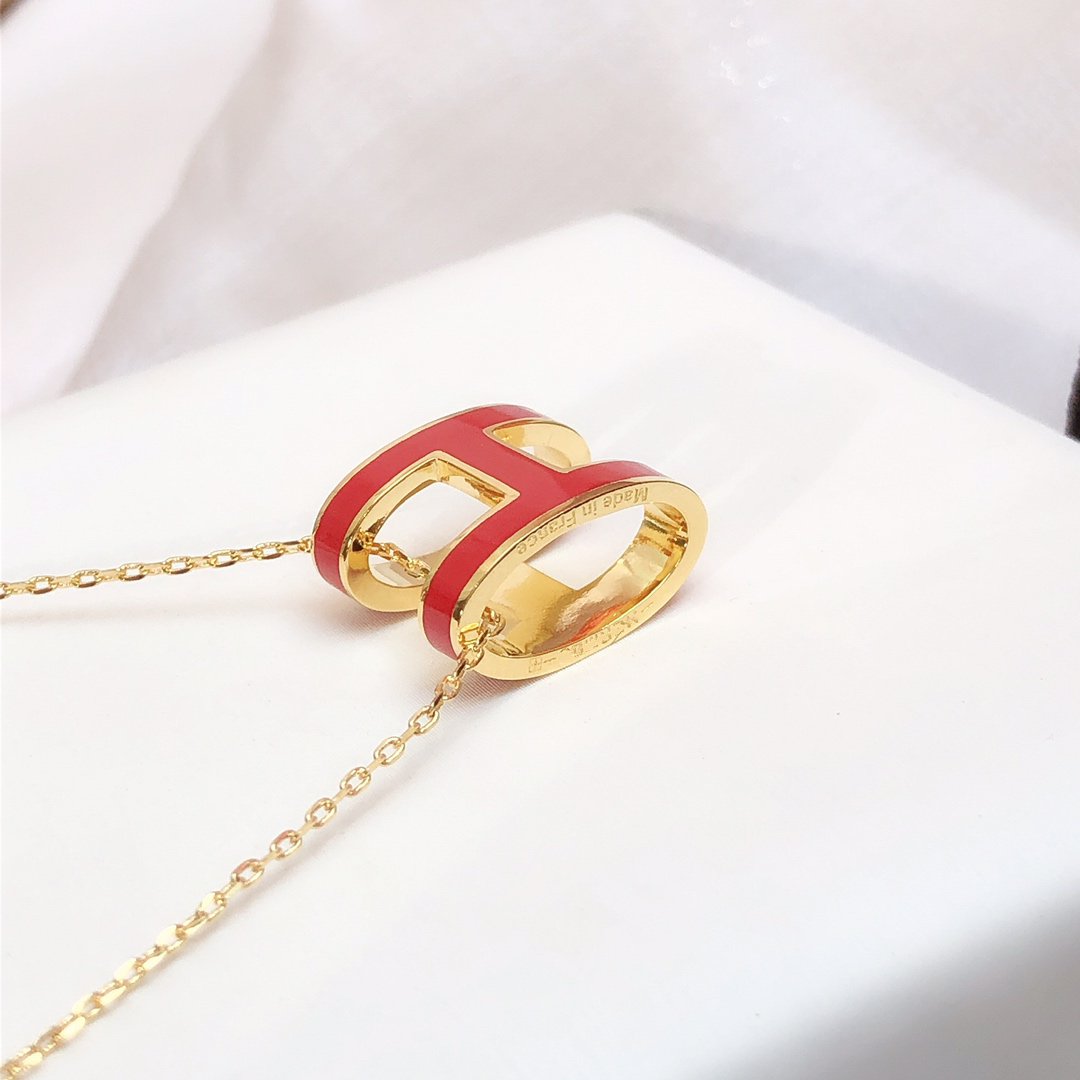 [Royal Top]HM CLIC RED ENAMEL GOLD NECKLACE