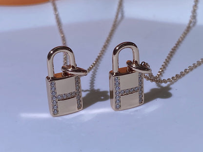 [Royal Top]HM ADVANCED NICHE LOCK HEAD NECKLACE DIAMONDS