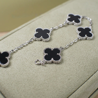[Royal Top] CLOVER 5 MOTIF ONYXS BRACELET COLLECTION