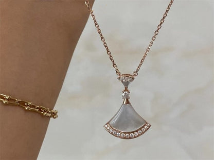 [Royal Top]DREAM NECKLACE MOP PINK GOLD DIAMOND