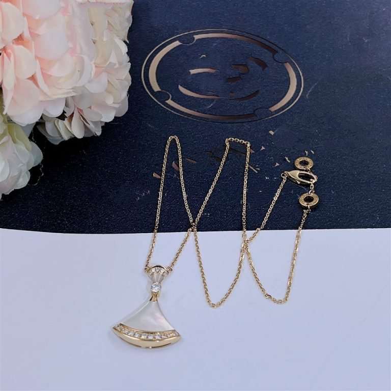 [Royal Top]DREAM NECKLACE MOP GOLD DIAMOND