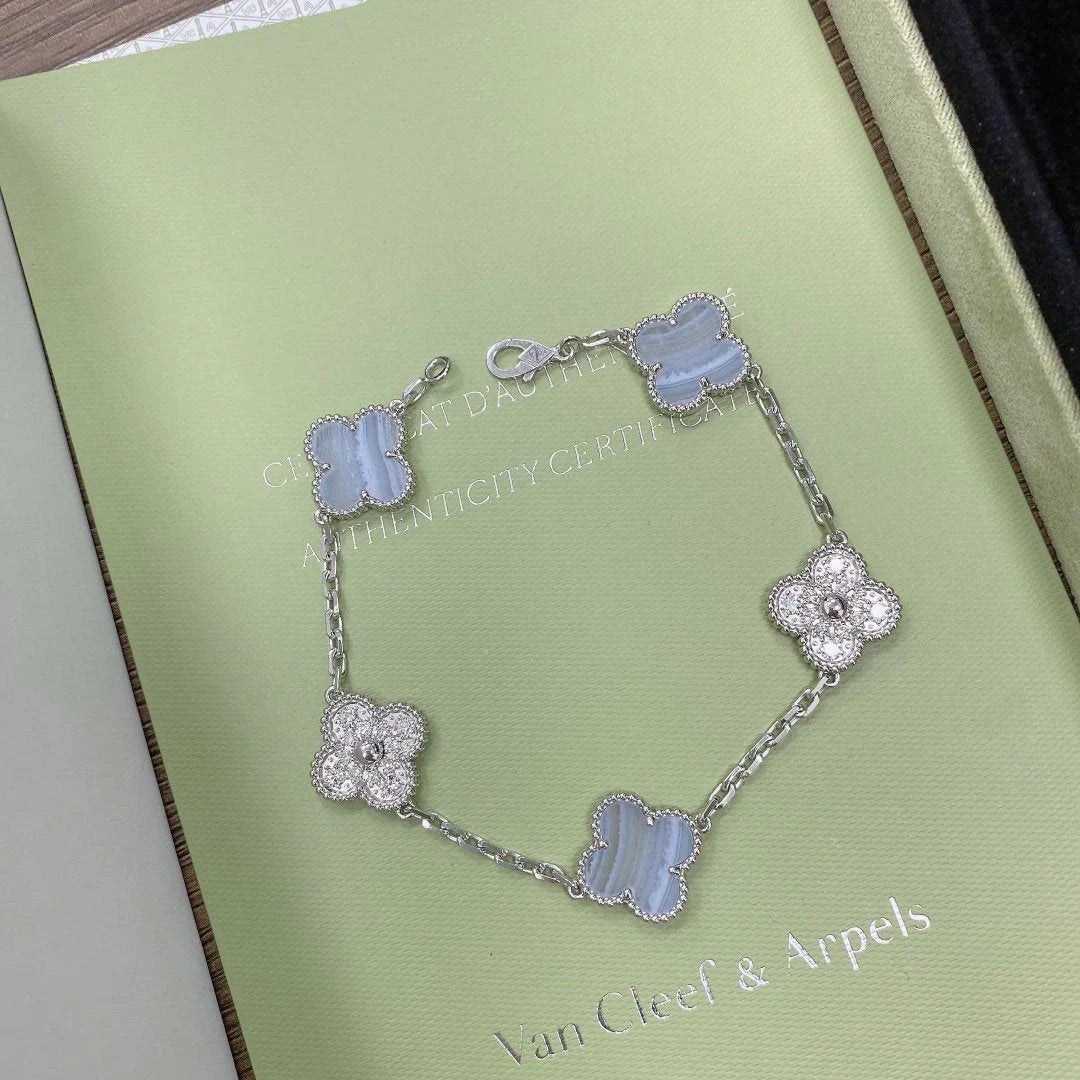 [Royal Top] CLOVER 5 MOTIF PURPLE CHALCEDONY BRACELET COLLECTION