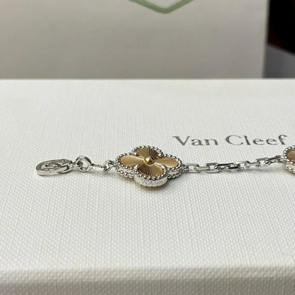 [Royal Top] CLOVER 5 MOTIF LASER BRACELET COLLECTION