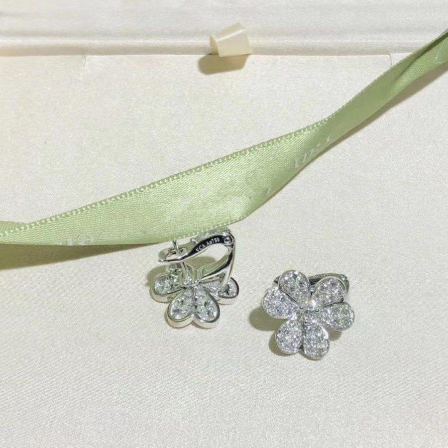 [Royal Top]FRIVOLE SILVER FLOWER DIAMOND EARRINGS