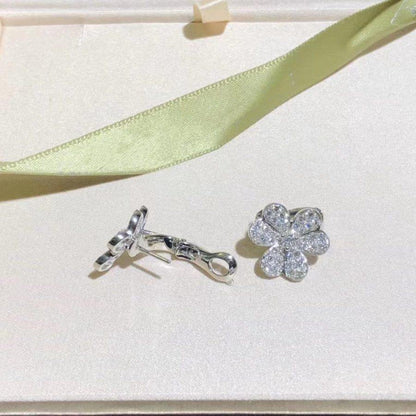 [Royal Top]FRIVOLE SILVER FLOWER DIAMOND EARRINGS