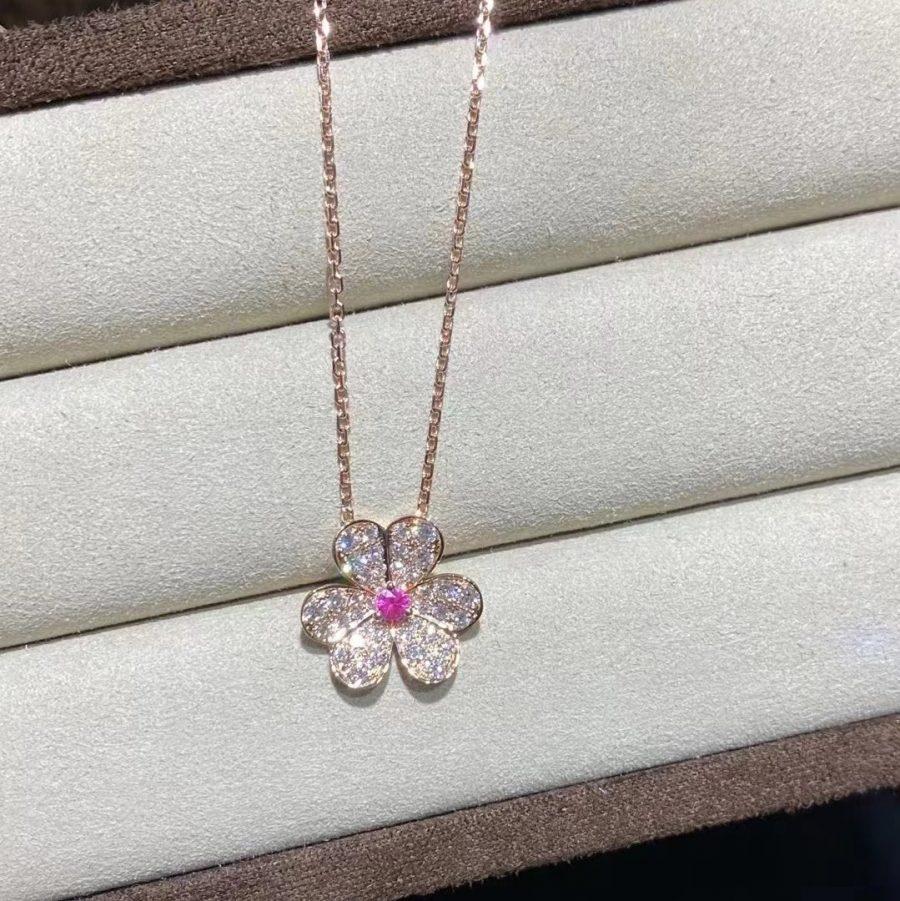 [Royal Top]FRIVOLE ROSE GOLD FLOWER DIAMOND NECKLACE
