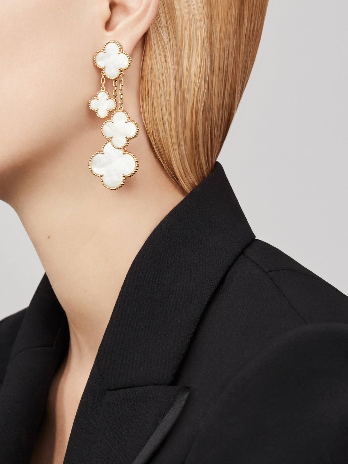 [Royal Top]CLOVER EARRINGS WHITE MOP 4 MOTIFS GOLD