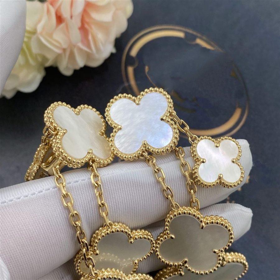[Royal Top]CLOVER EARRINGS WHITE MOP 4 MOTIFS GOLD