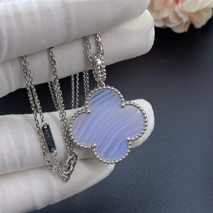 [Royal Top]CLOVER SILVER CHALCEDONY BIG CLOVER NECKLACE