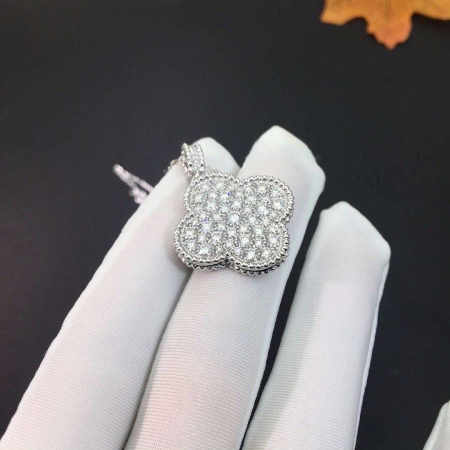 [Royal Top]CLOVER 25MM SILVER FULL DIAMOND BIG CLOVER NECKLACE