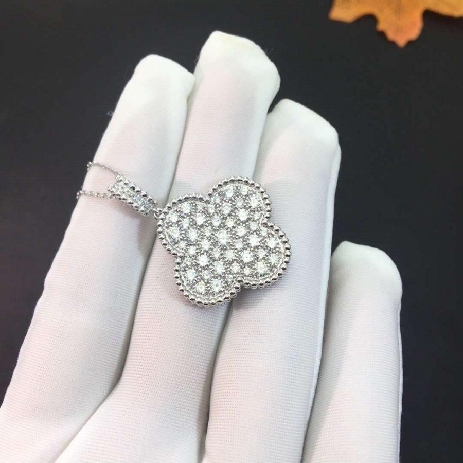 [Royal Top]CLOVER 25MM SILVER FULL DIAMOND BIG CLOVER NECKLACE