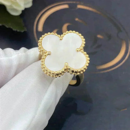 [Royal Top]CLOVER WHITE MOP RING