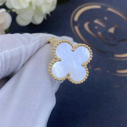 [Royal Top]CLOVER WHITE MOP RING
