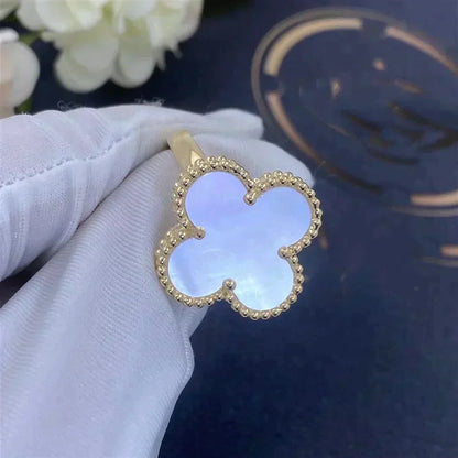 [Royal Top]CLOVER WHITE MOP RING