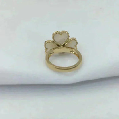 [Royal Top]SWEET CLOVER WHITE MOP RING