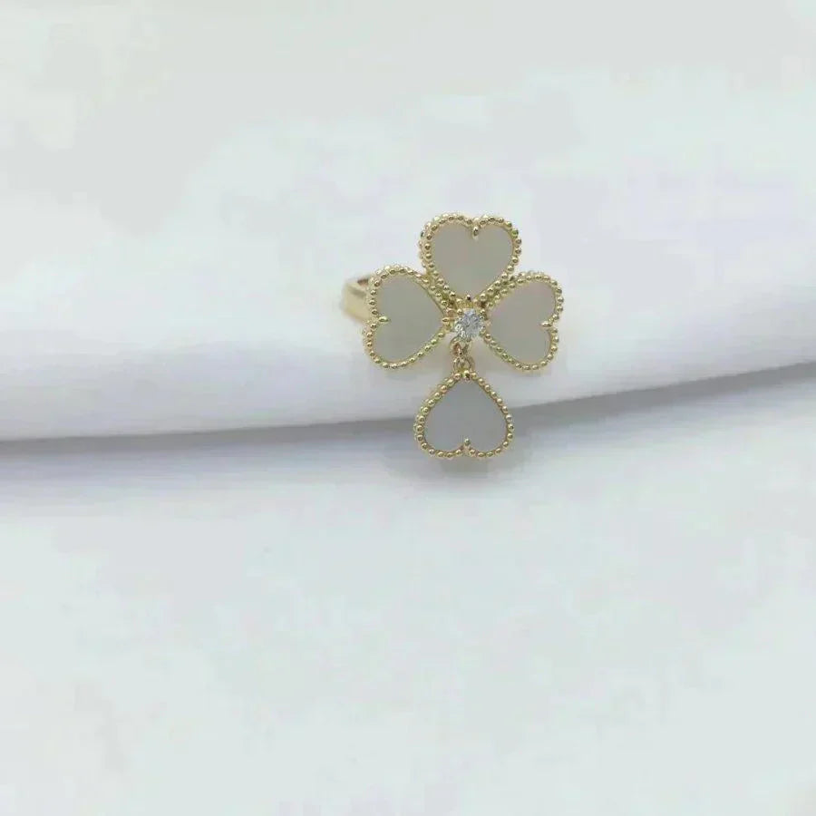 [Royal Top]SWEET CLOVER WHITE MOP RING