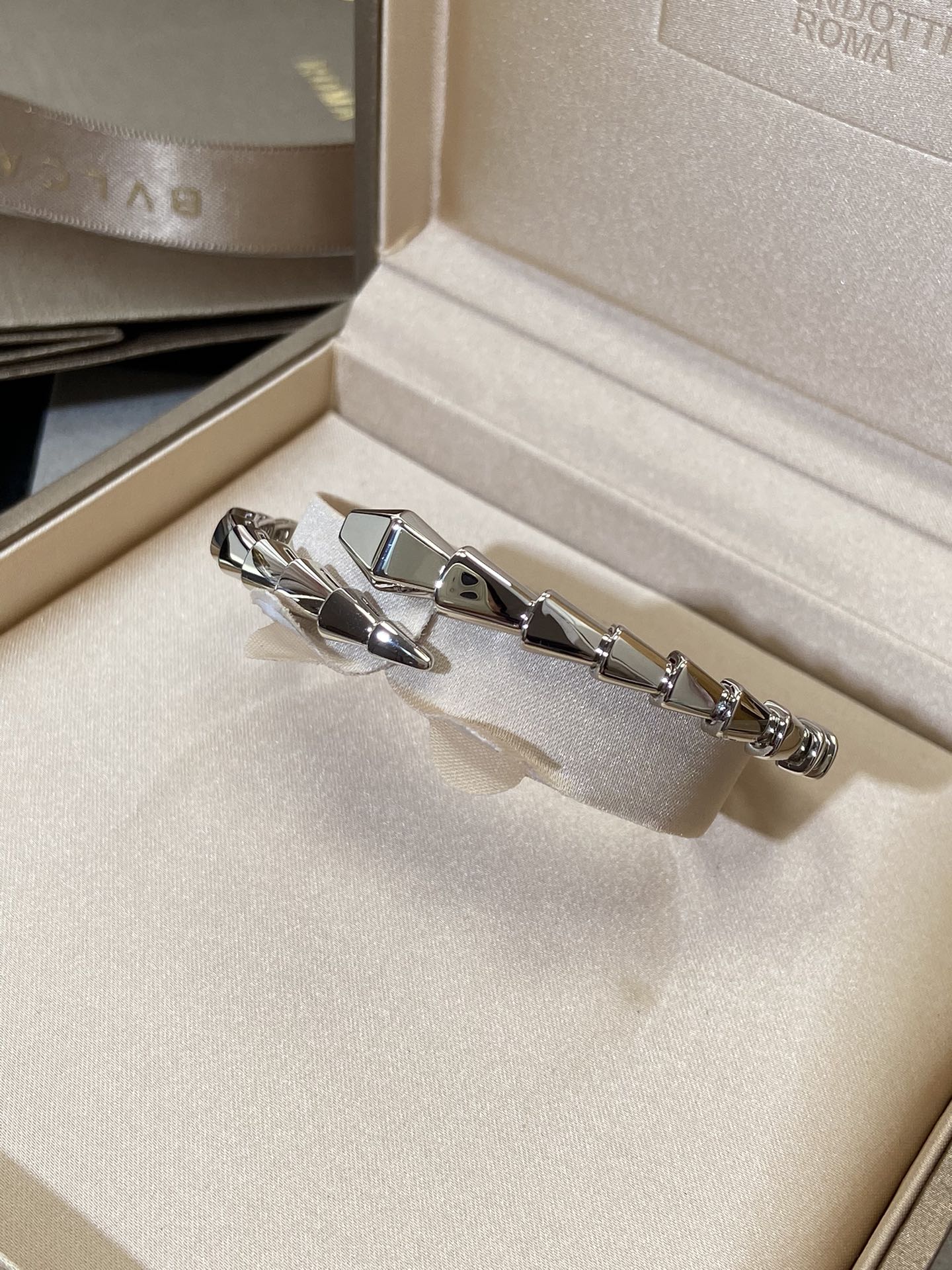 [Royal Top]SERPENTI VIPER SILVER BRACELET