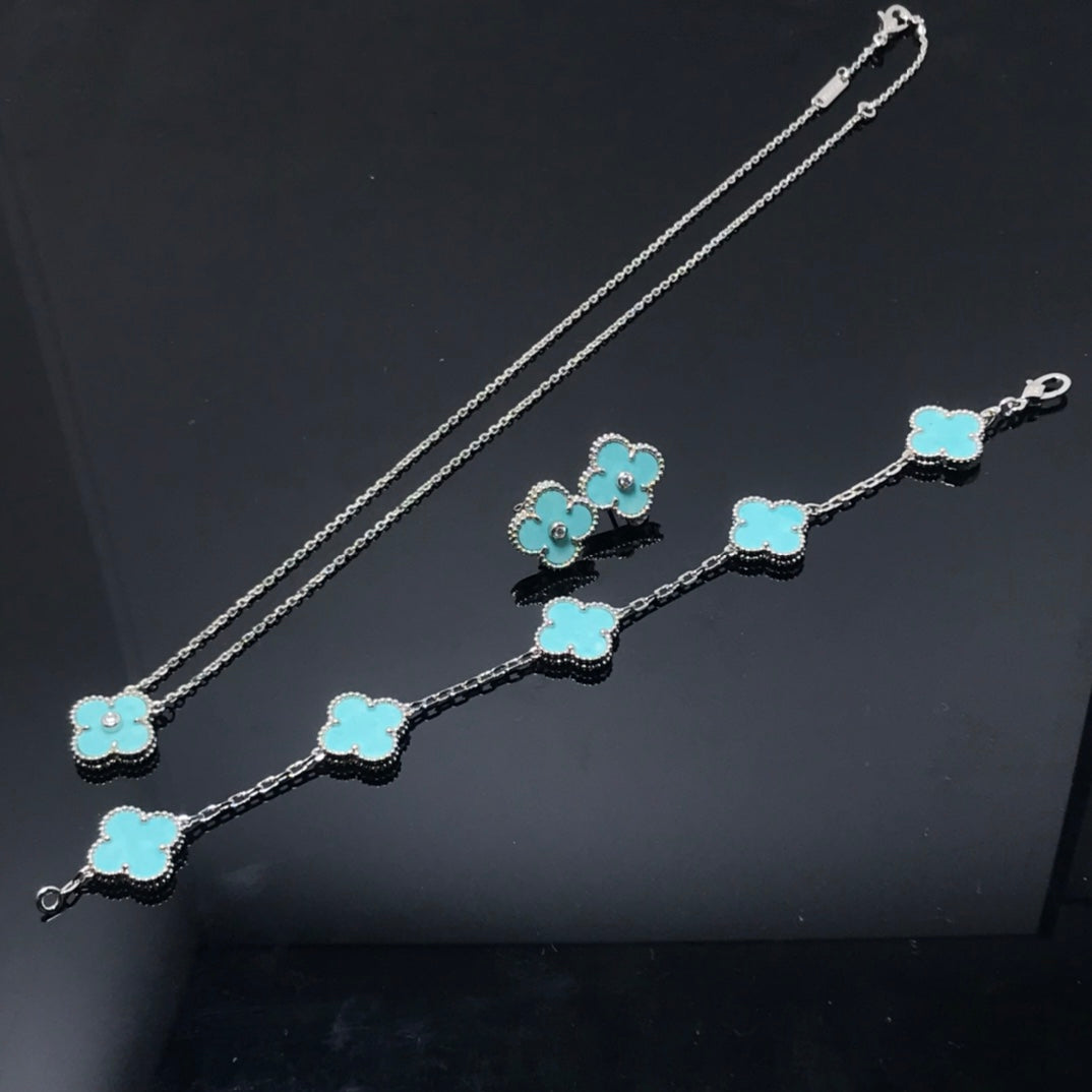 [Royal Top]CLOVER 1 DIAMOND BLUE SKY SILVER EARRINGS