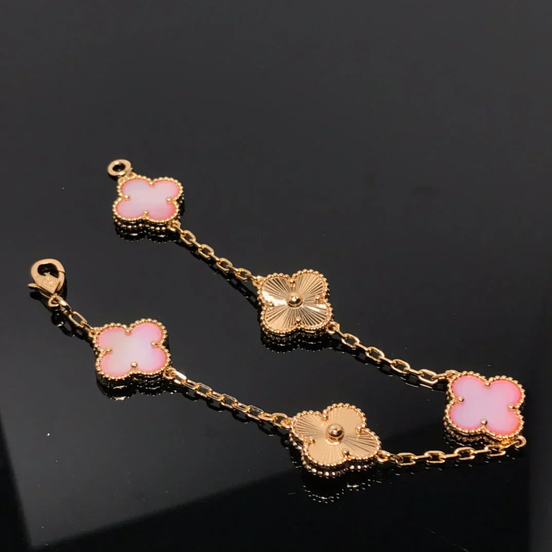 [Royal Top] CLOVER 5 MOTIFS  PINK MOP BRACELET COLLECTION