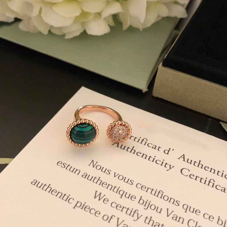 [Royal Top]PERLEE COULEURS DIAMOND ROSE GOLD BETWEEN THE FINGER RING