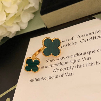 [Royal Top]CLOVER BETWEEN THE FINGER RING